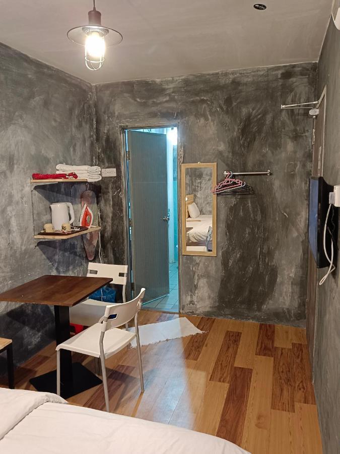Myera Hotel Banting  Εξωτερικό φωτογραφία