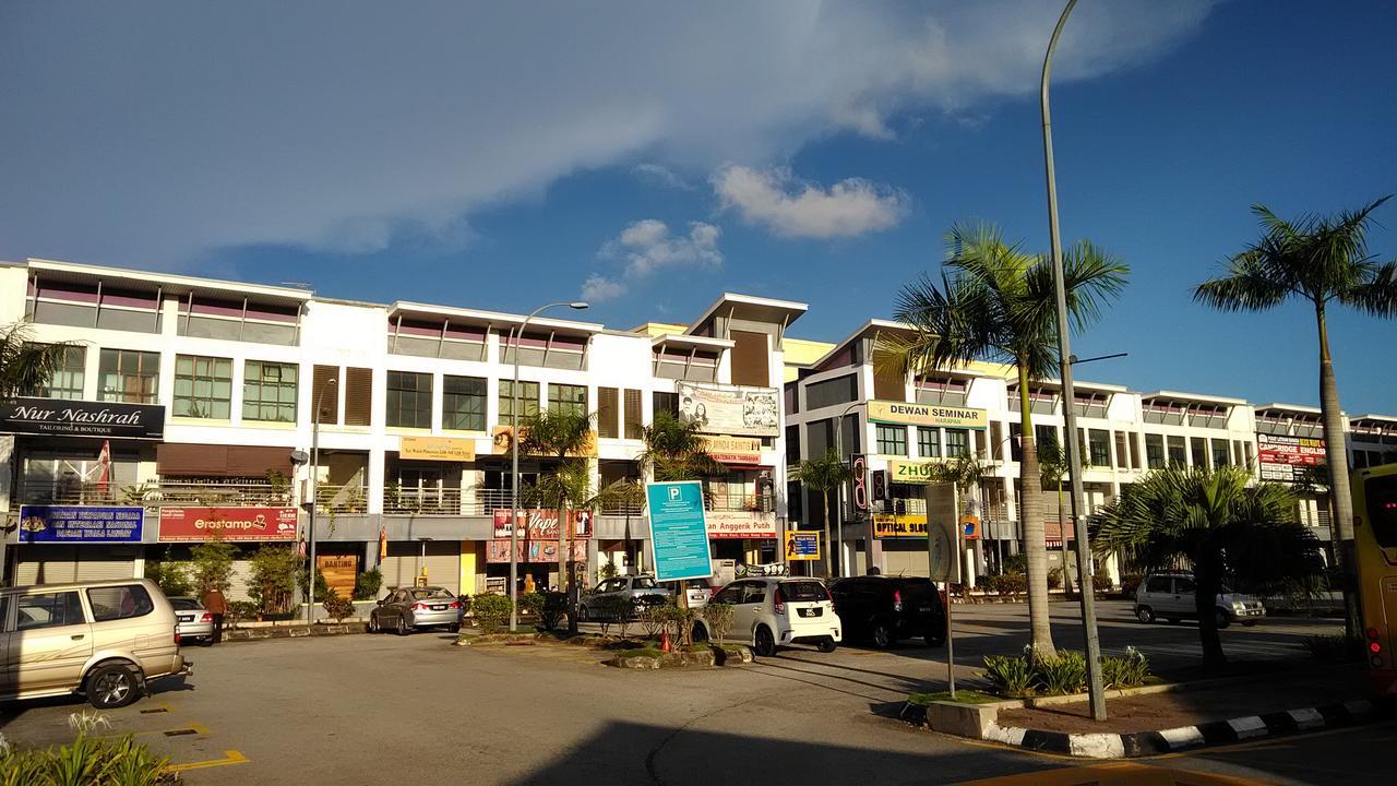 Myera Hotel Banting  Εξωτερικό φωτογραφία